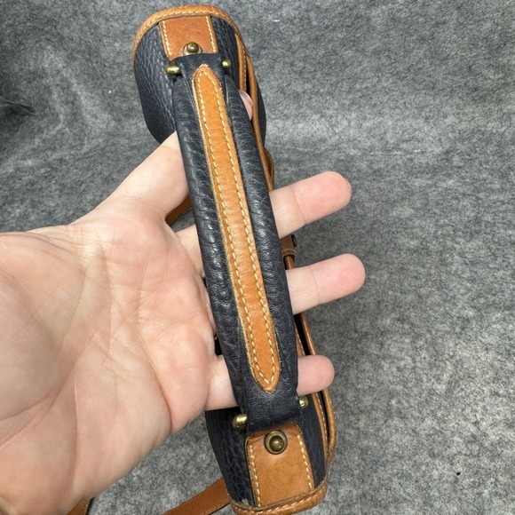 Vtg Dooney & Bourke AWL Surrey Crossbody Bag 90s Leather Square Blue Tan Saddle - Picture 16 of 16